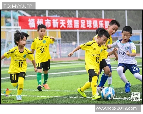 南粤足球明星亲临广澳助力青少年足球发展与交流活动 南粤足球明星亲临广澳助力青少年足球发展与交流活动