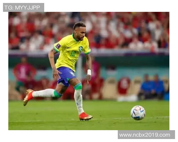 巴西足球明星内马尔最新动态与转会传闻引发球迷热议 巴西足球明星内马尔最新动态与转会传闻引发球迷热议