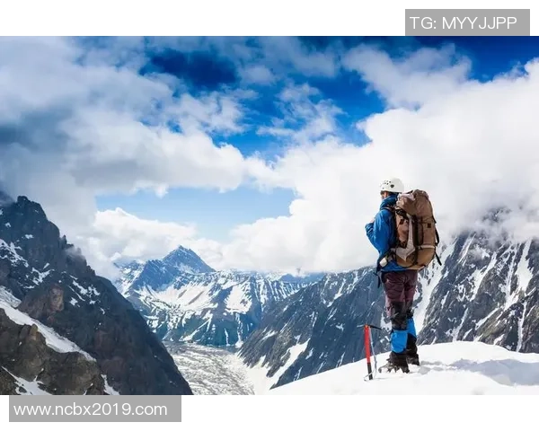 足球明星自律之路:追求卓越与坚持不懈的励志短片 足球明星自律之路:追求卓越与坚持不懈的励志短片